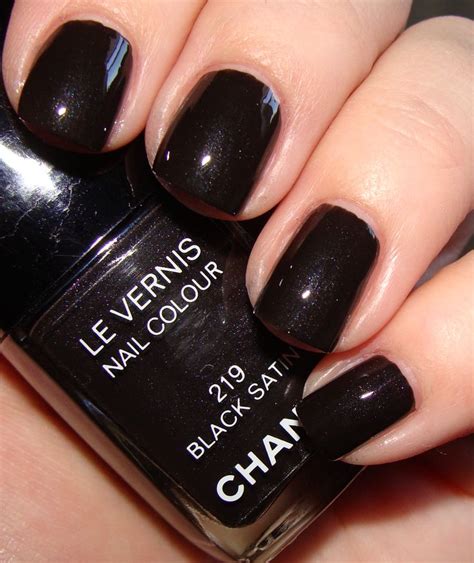 chanel le vernis black|chanel le vernis nail color.